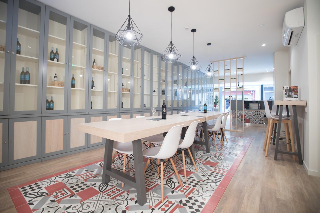 Almada Wine House - Tourism Apartments Porto Exterior foto